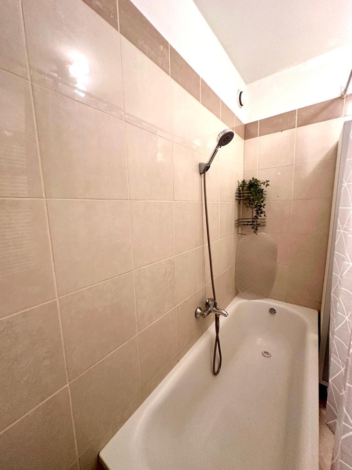 Apartment Center With Balcony Budapest